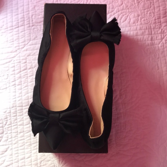 J. Crew Shoes - 🆕Lottie Frayed Bow Flats satin 8.5. FIRM